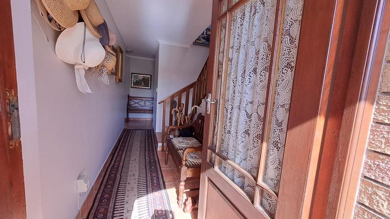 3 Bedroom Property for Sale in Jongensfontein Western Cape